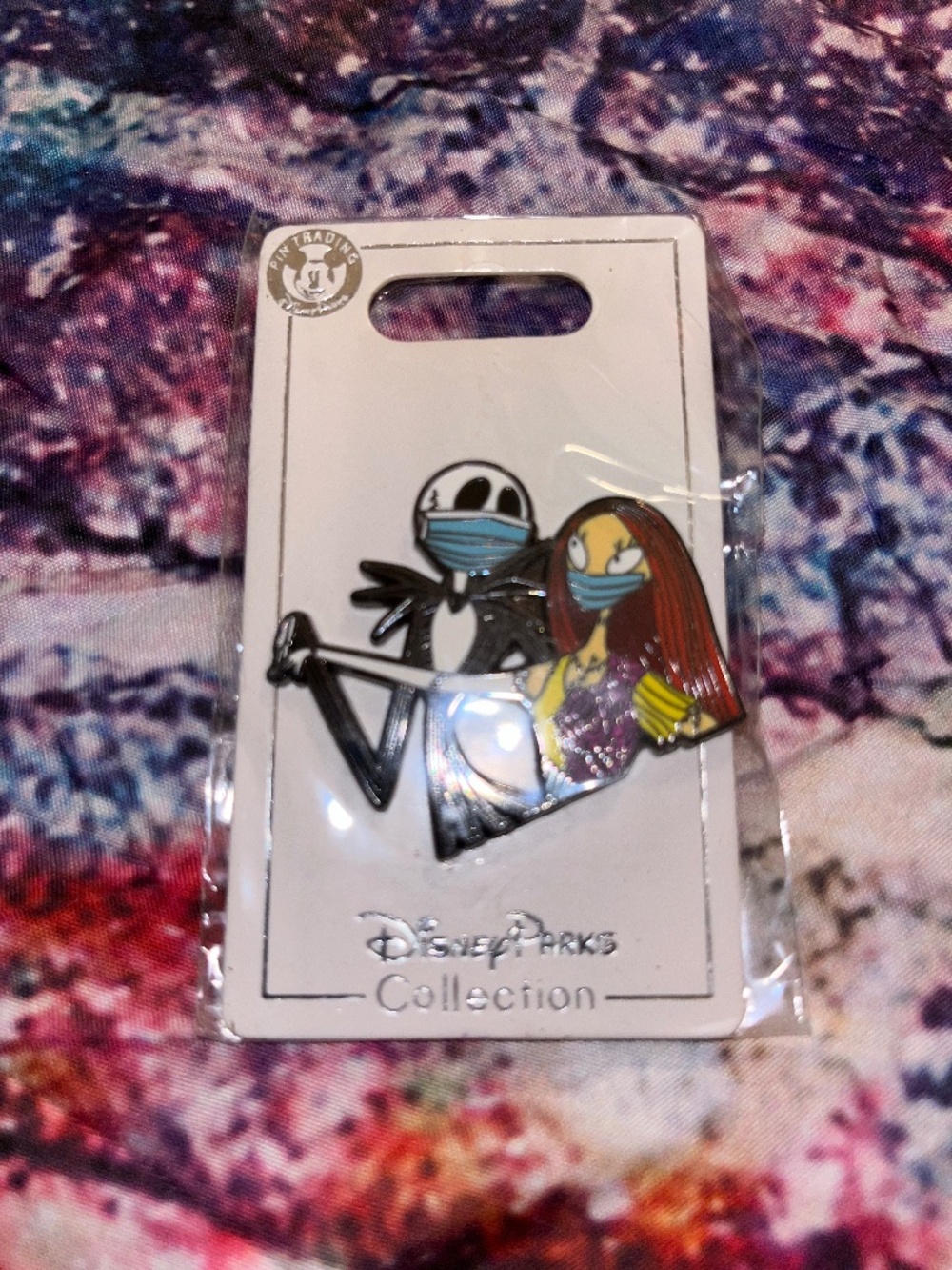 Nightmare before Christmas Jack and Sally social distancing pin